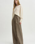Nº397 Bis, Cream
