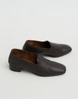 Soft Touch Closed Toe Shoe, Brown
