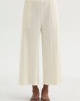 Opaque Bottoms, Off White