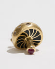 Mushroom Scattered Pendant, Yellow Gold