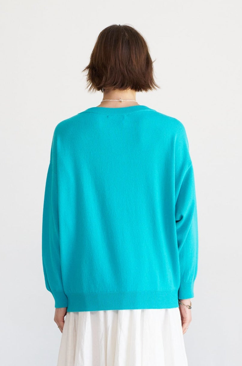 BEGG X CO - Jade V-neck Sweater, Tropical Blue