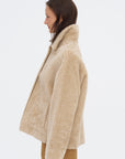 Teila Merinillo Alba Nappa, Sand