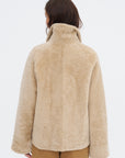 Teila Merinillo Alba Nappa, Sand