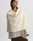 Block Wrap Mantle, White & Grey