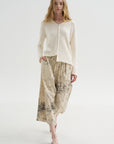 Boucle V Neck, White