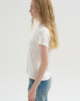 Willa Tee, Blanc
