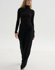 Harriet Top, Black