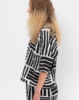 Short Sleeve Square Neck Top, Print Black