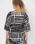 Short Sleeve Square Neck Top, Print Black