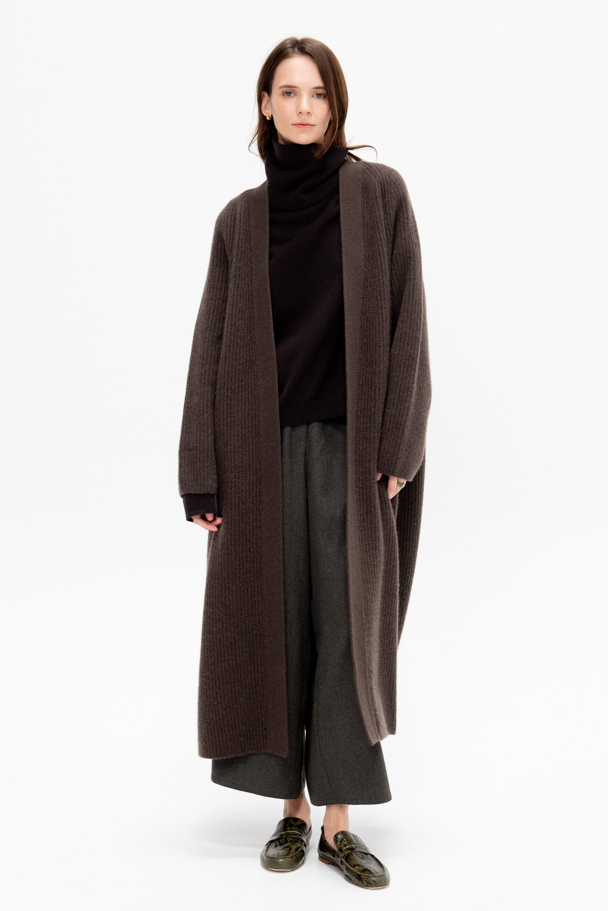 Long Cardigan, Yak