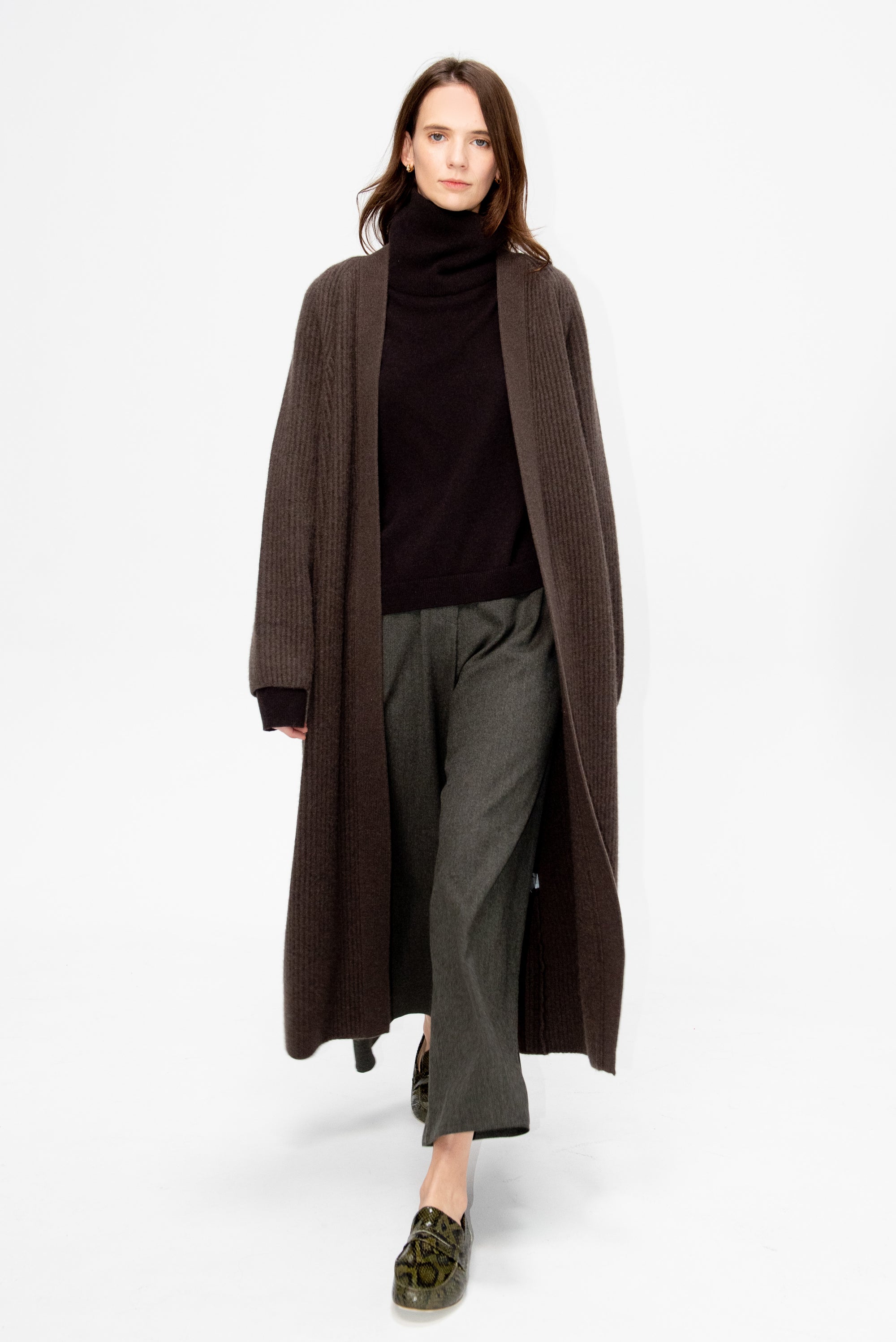 Long Cardigan, Yak