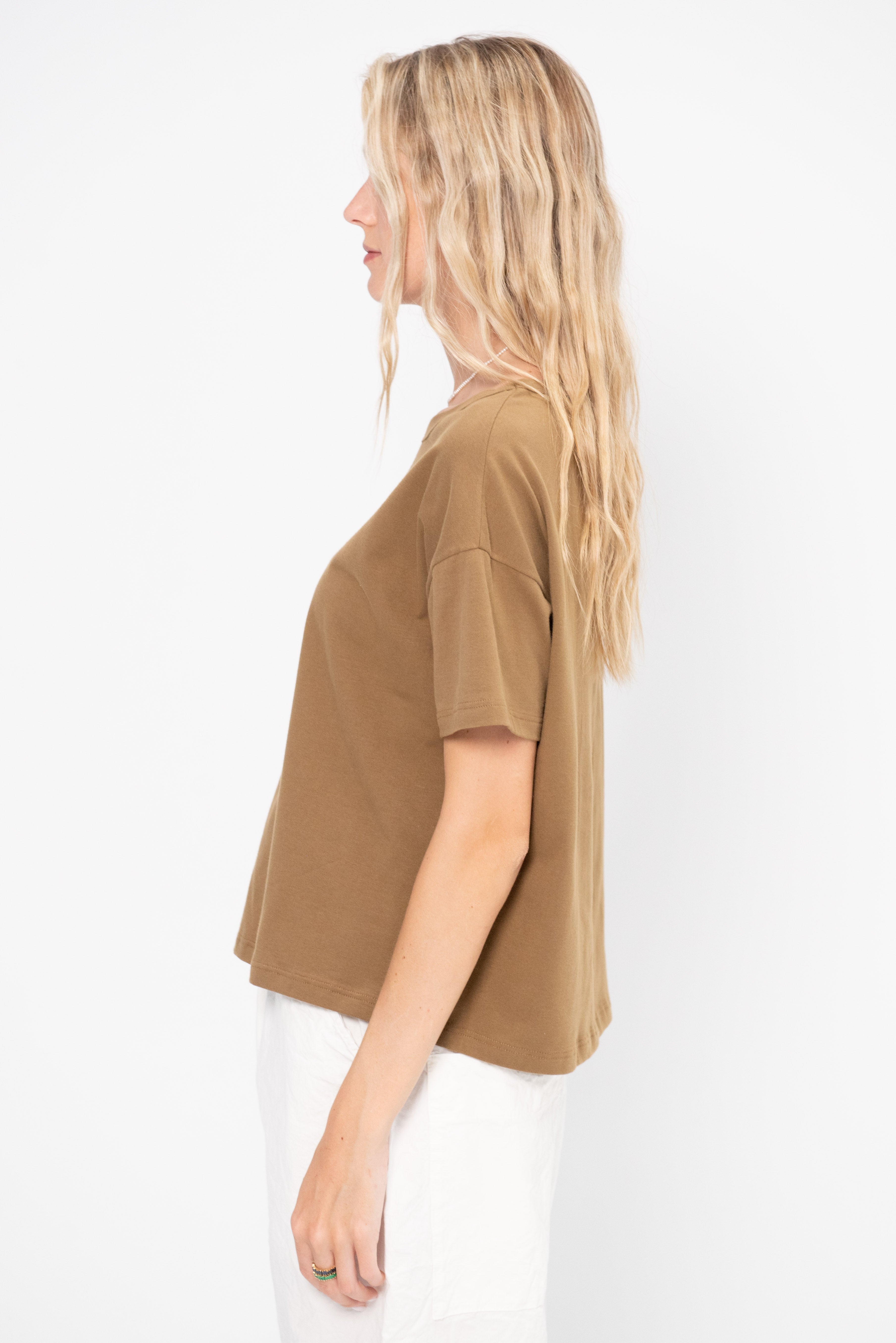 Album di Famiglia T Shirt Js, Gold – Kick Pleat
