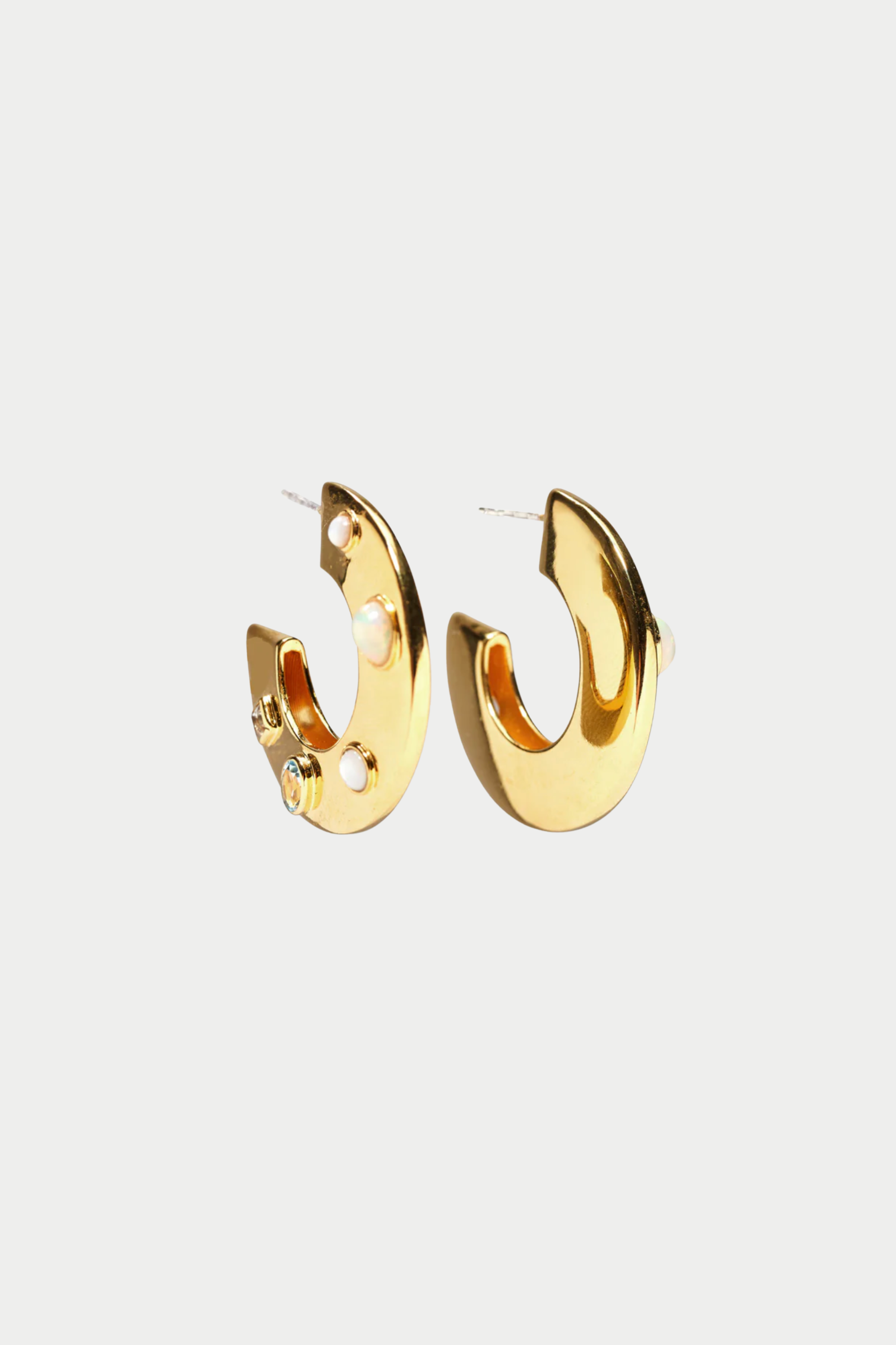 LIZZIE FORTUNATO JEWELS - Saucer Hoops, Dotted Pearl