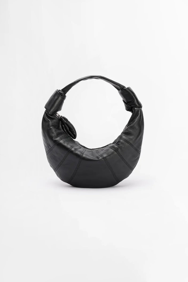ショルダーバッグ・ポシェット Mini Fortune Croissant Shoulder Bag Black BG0125LL095BK999 Black Mini Fortune Croissant Bag | LEMAIRE