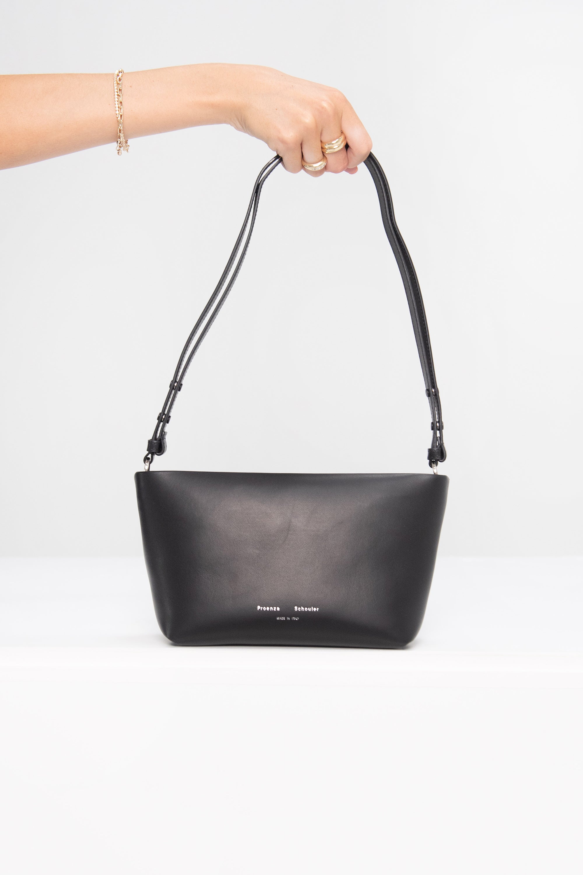 【美品】proenza schouler ボーリングバッグ　黒　本革　南京錠 Proenza Schouler Bond Bag, Black – Kick Pleat
