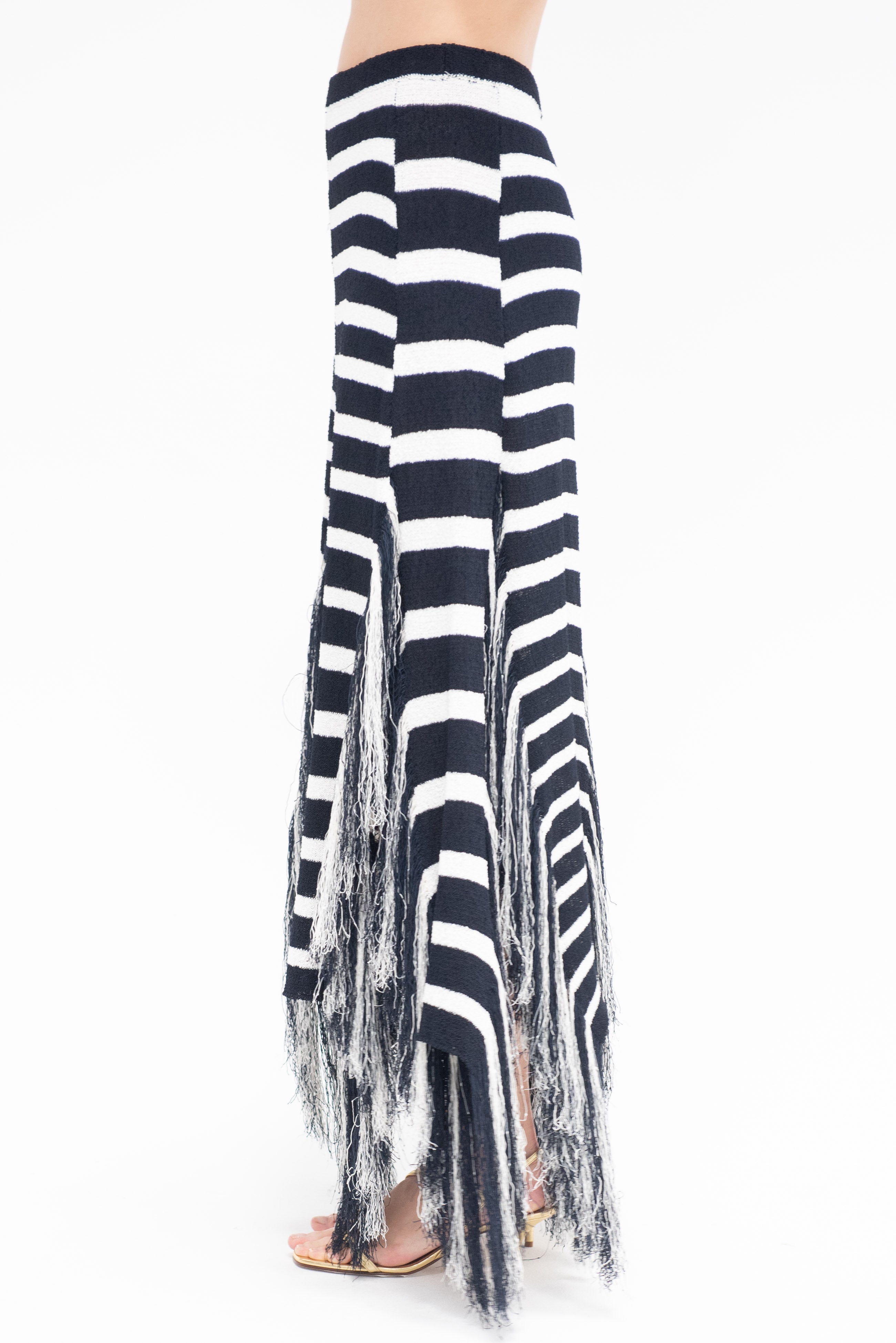 8 in 1 Signature reversible Valencia Skirt – TripleFlair
