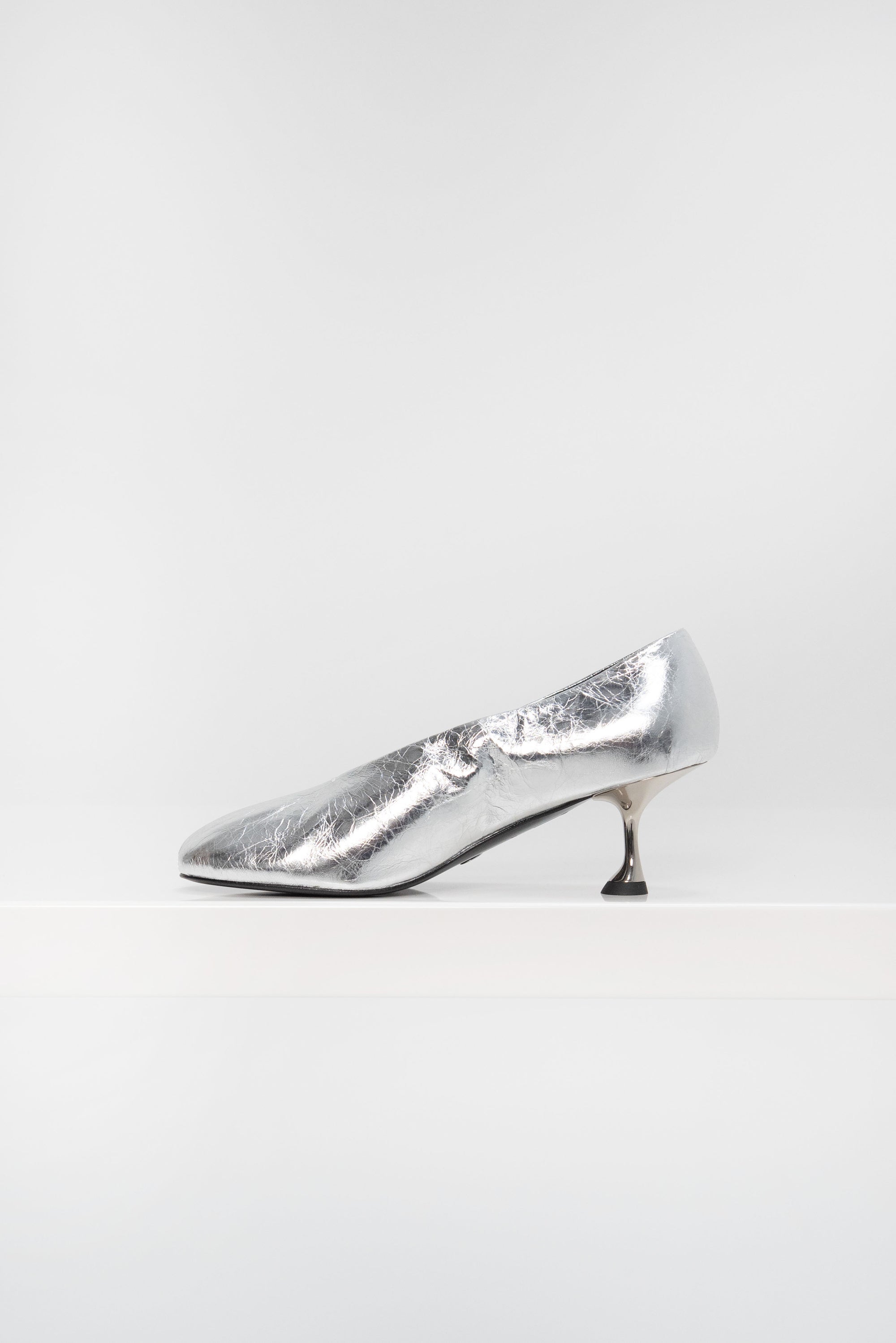 Tee Pumps, Silver