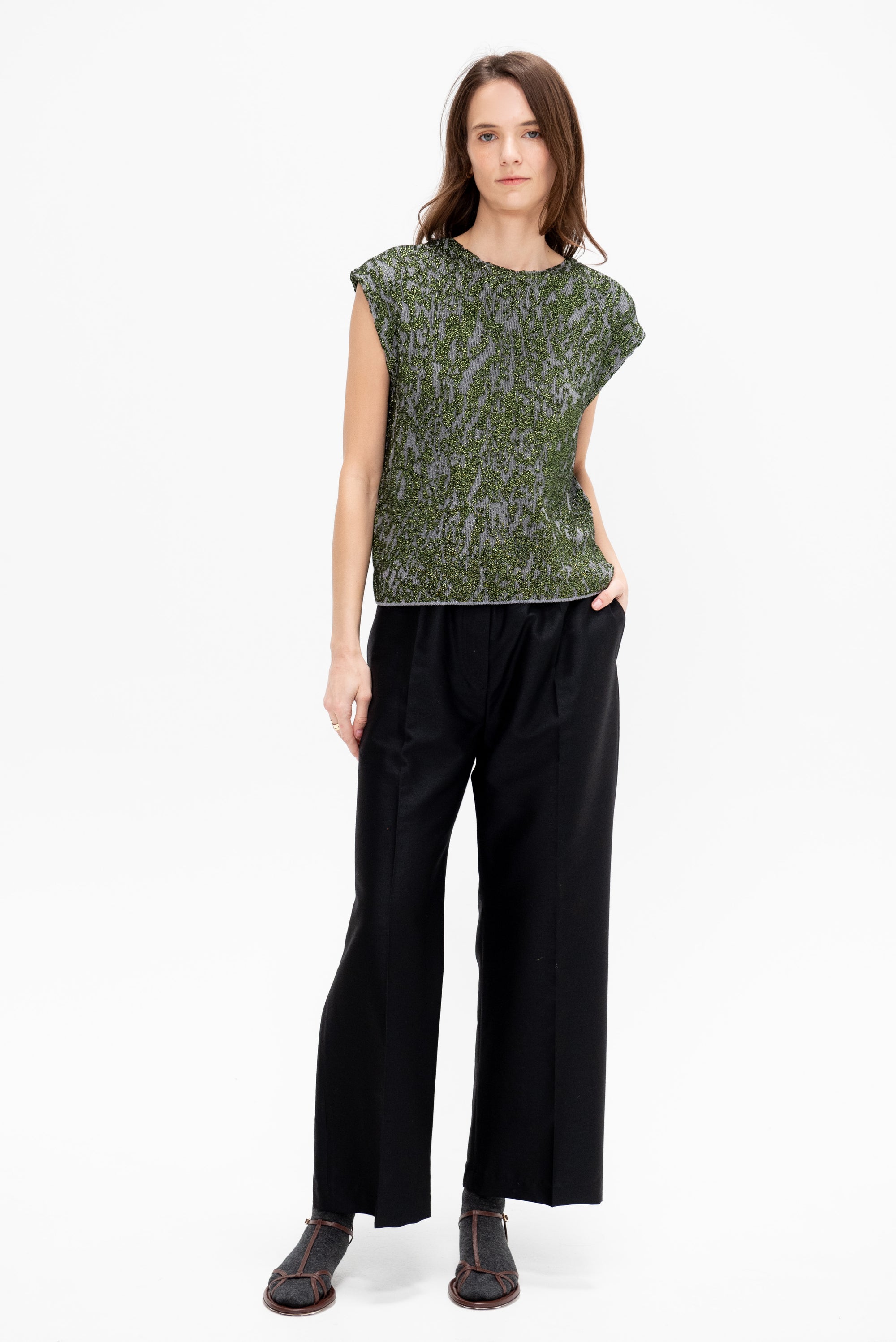 Brocca Vest, Dove Green