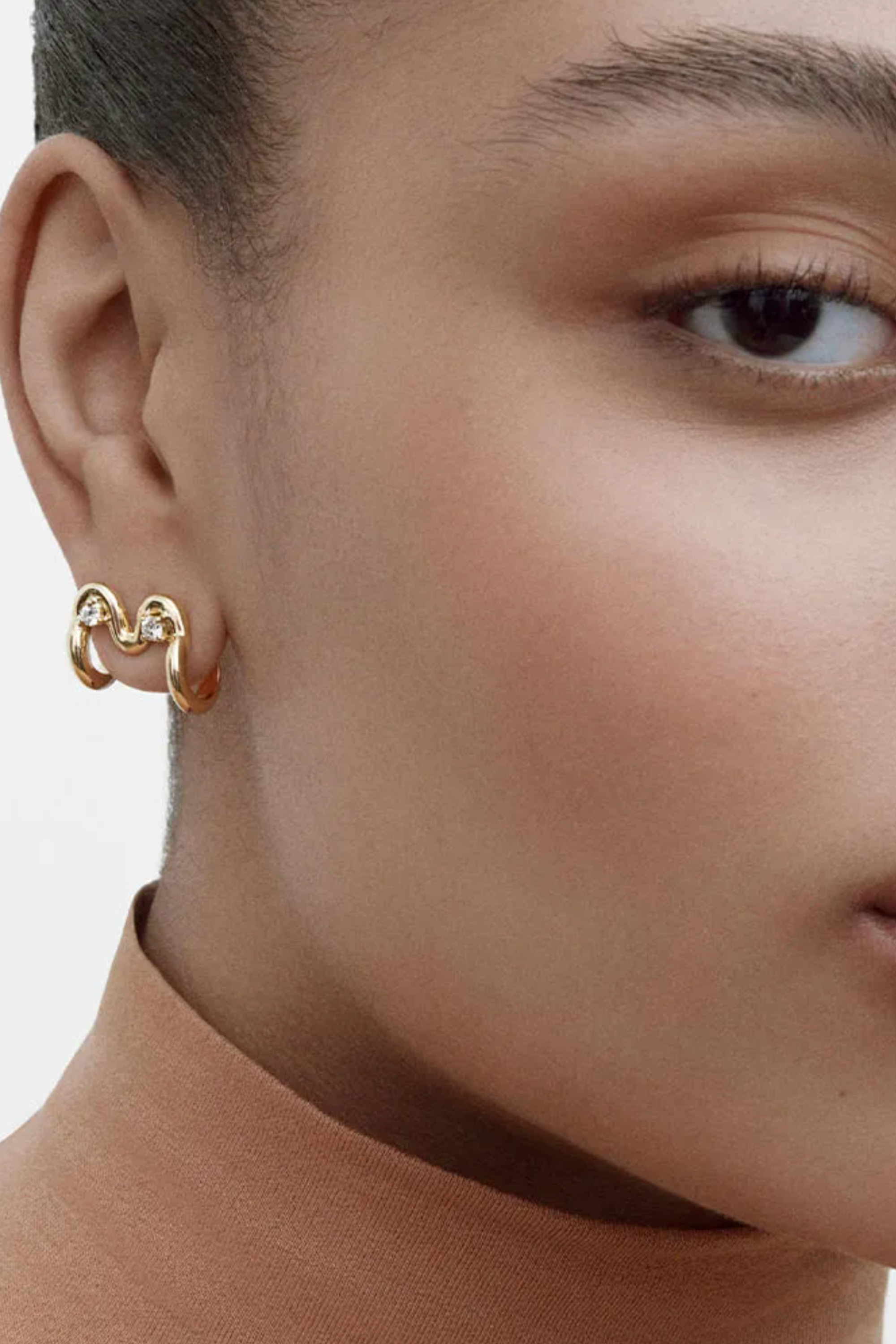 SAUER - Zaha Earring, Diamonds