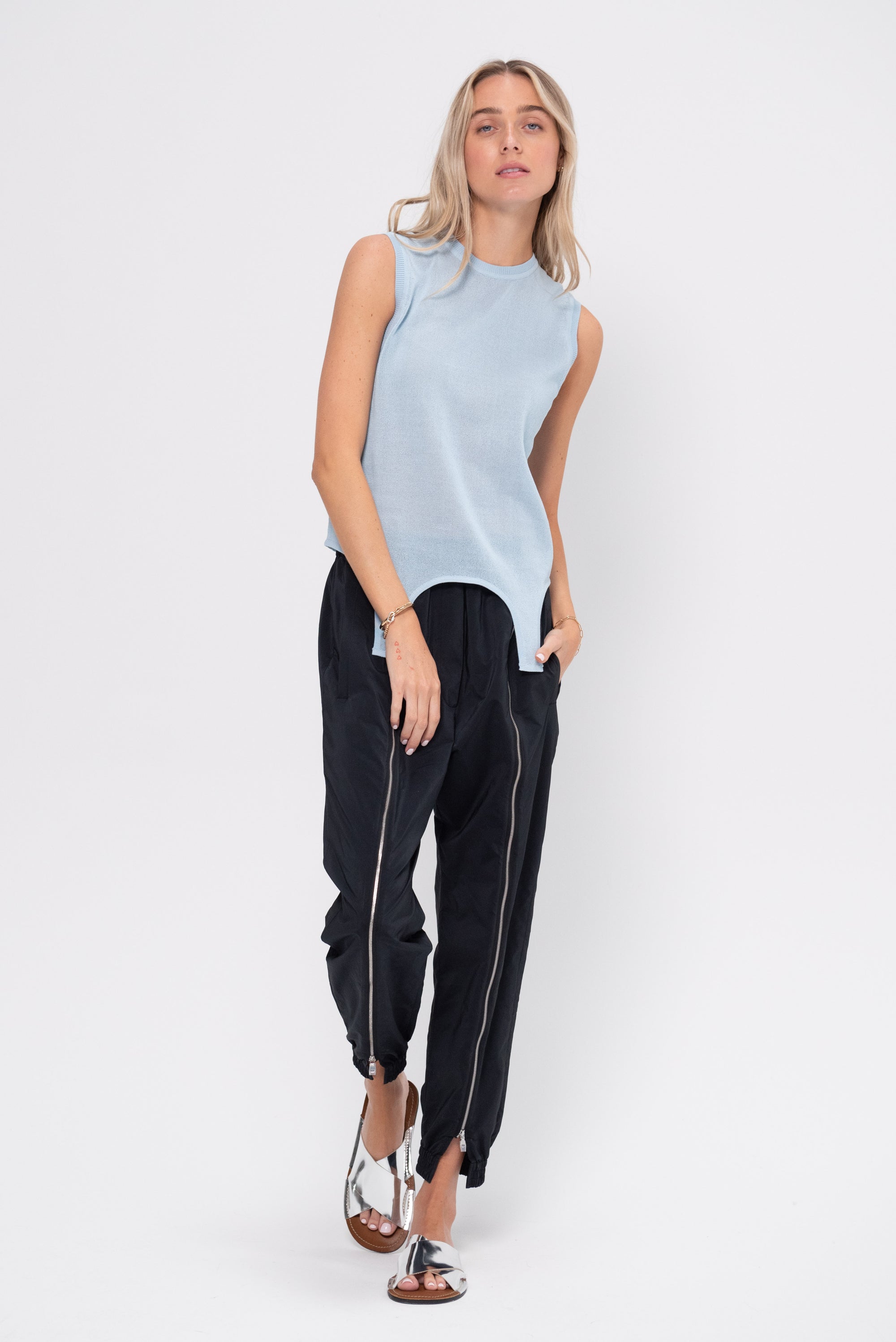 Nylon Zipper Jogger - Short