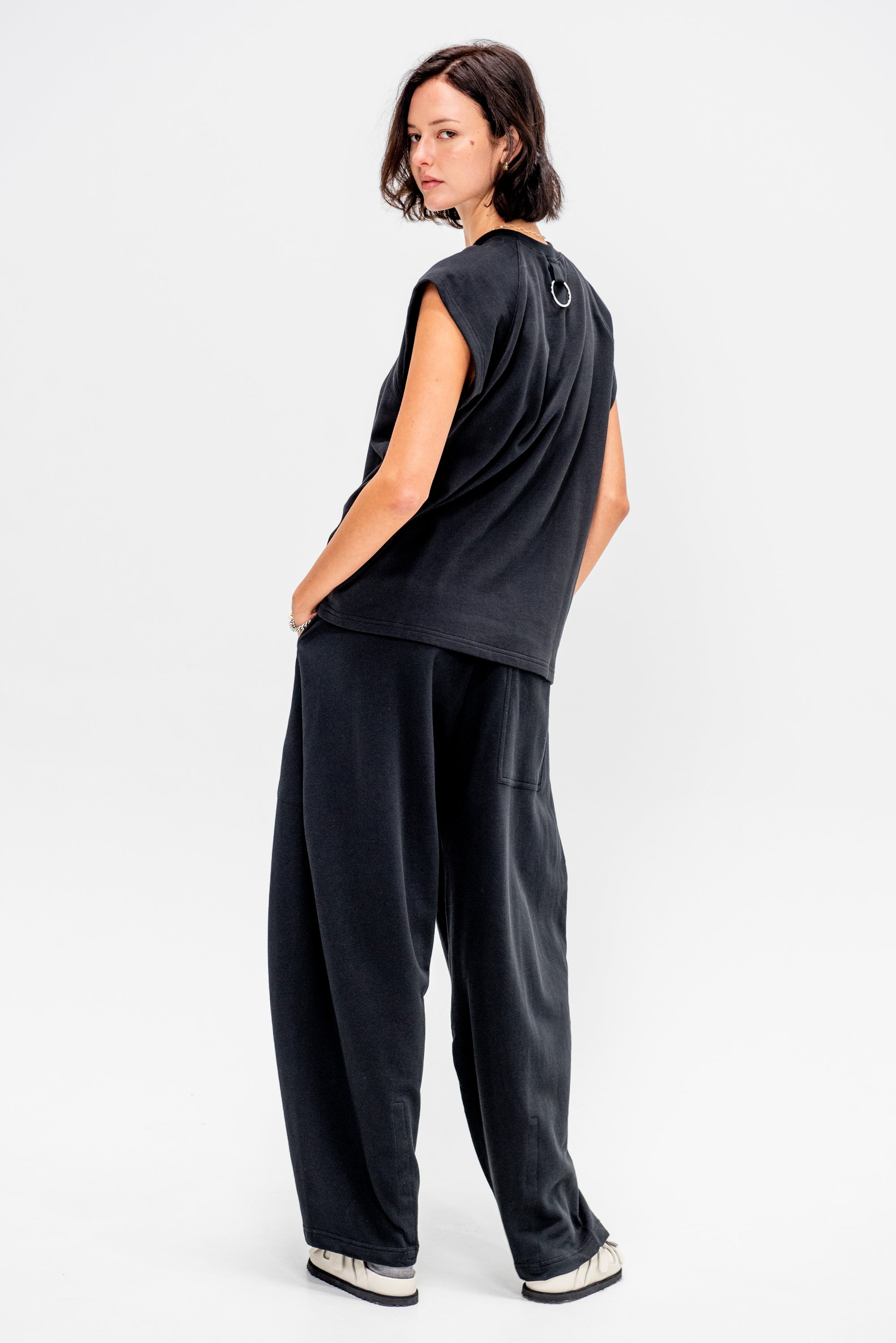 Light Weight Sweatshirting Sleeveless Easy Top, Black