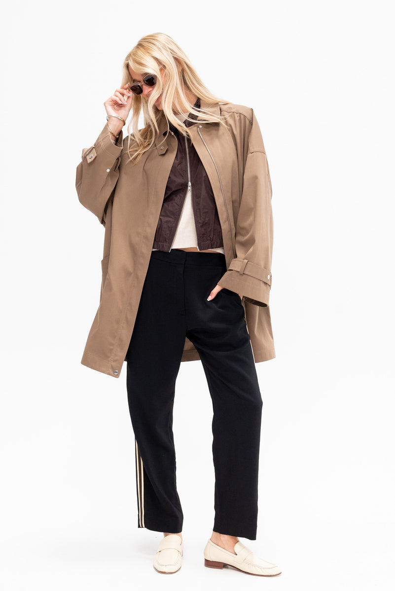 トレンチコート Toteme Oversized trench coat Toteme Oversized Trench Jacket, Hazel – Kick Pleat