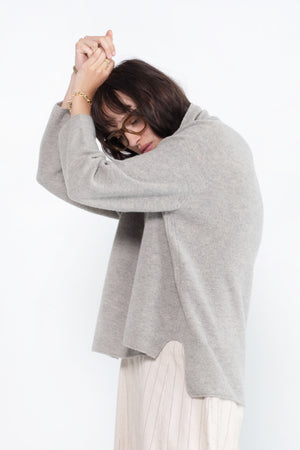 pas de calais - Fine Wool Loose High Neck Pullover, Grey