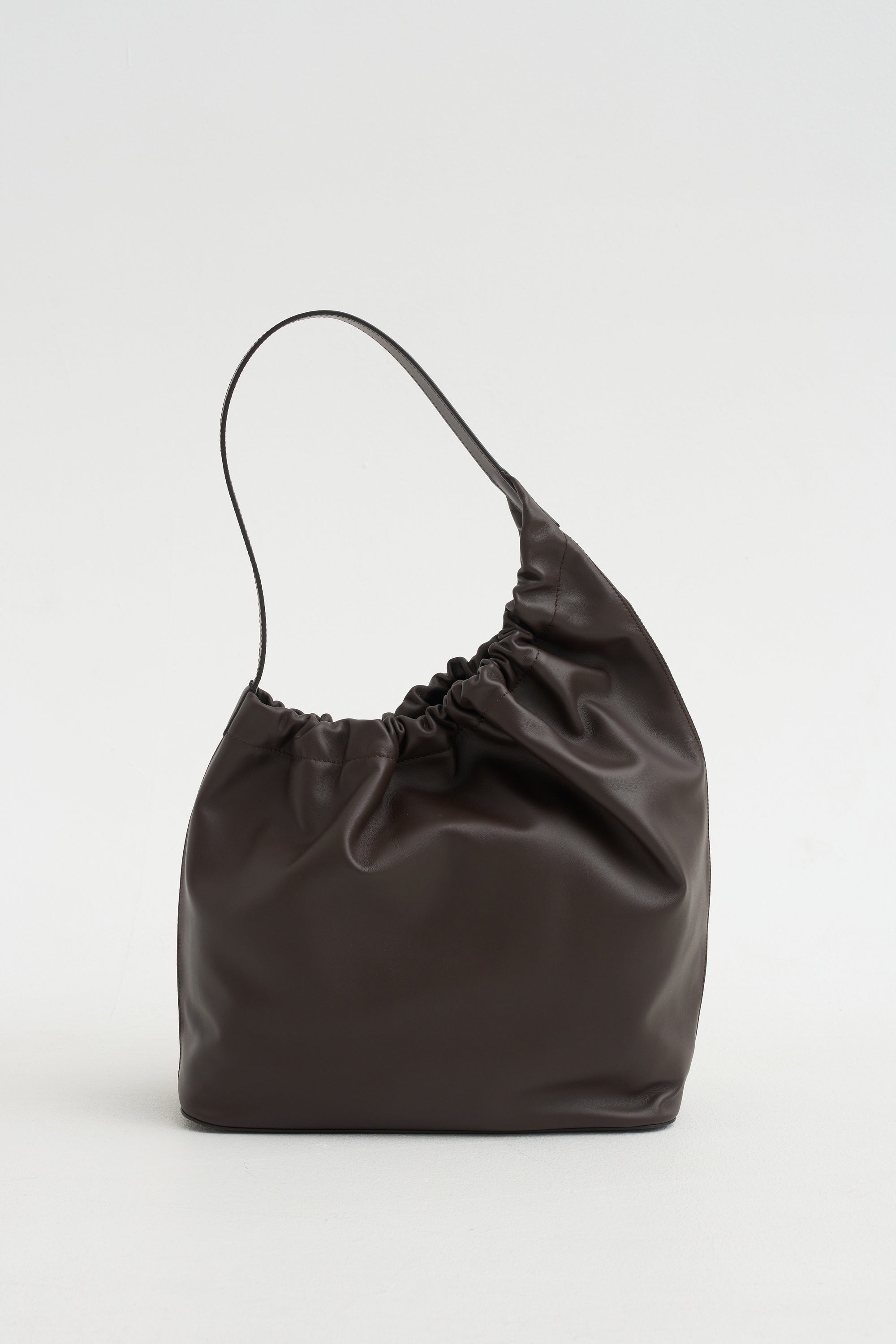 Demi Lune Cloud, Tobacco