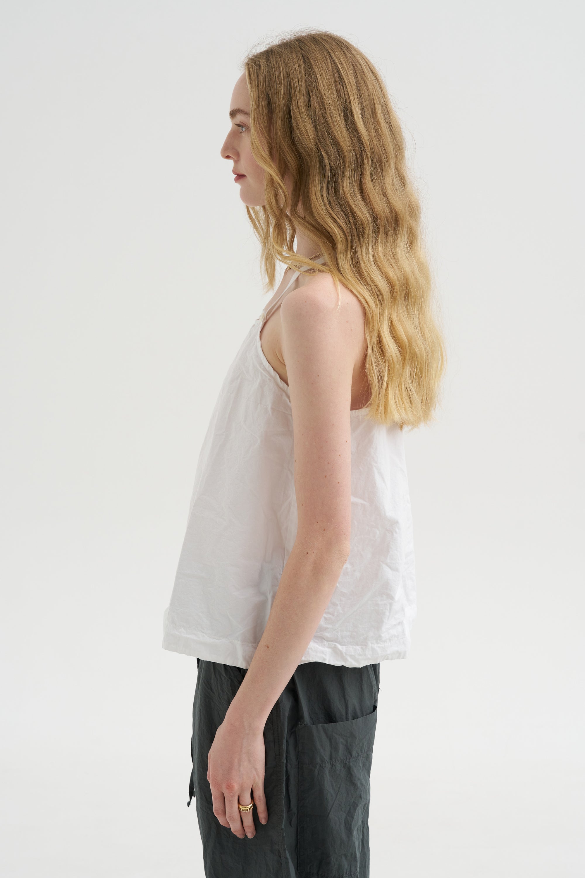 Top Cc, White