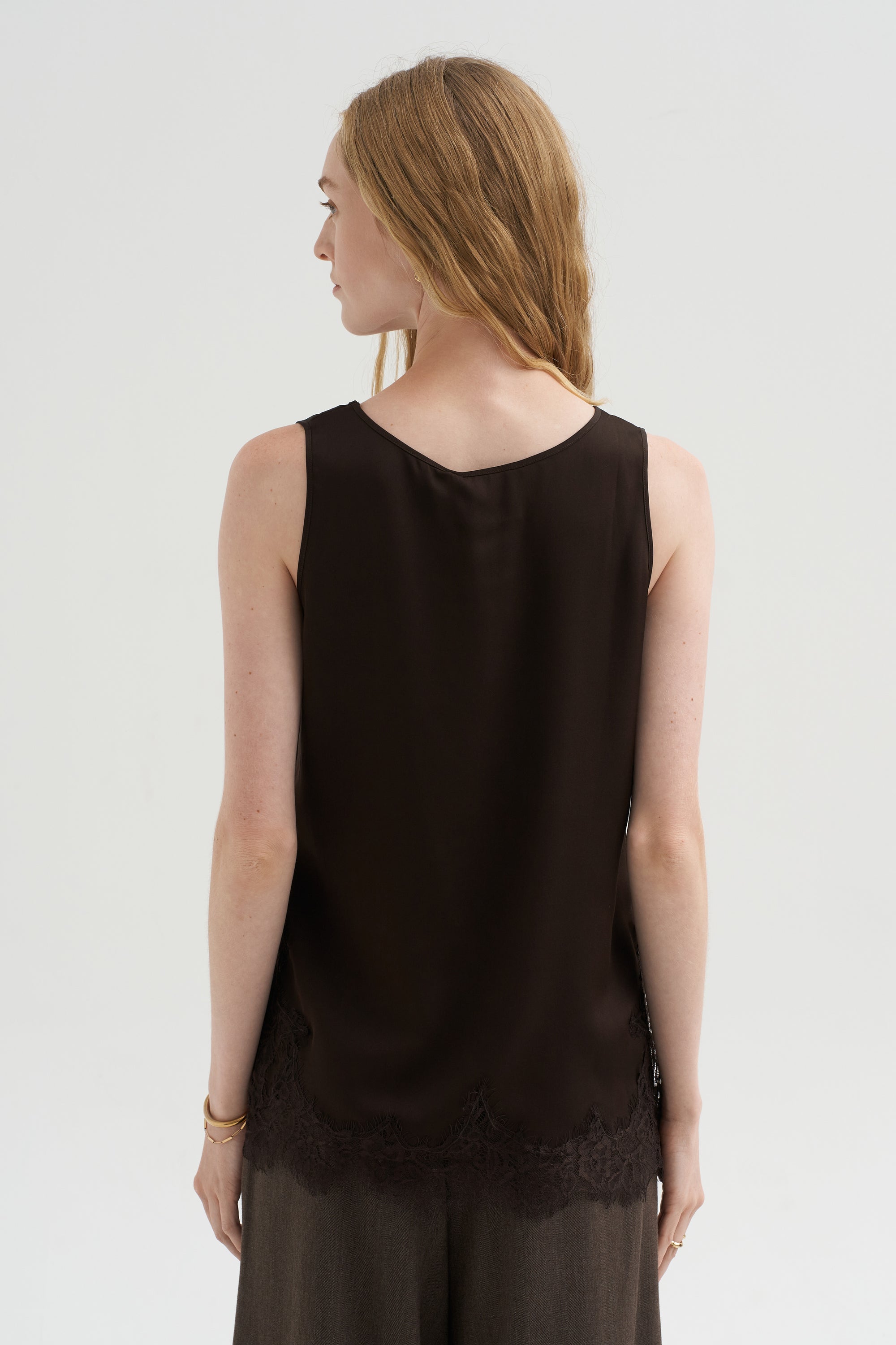 Sleeveless Tank, Melasse