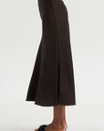 Slip Skirt, Melasse