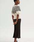 Slip Skirt, Melasse