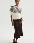 Slip Skirt, Melasse