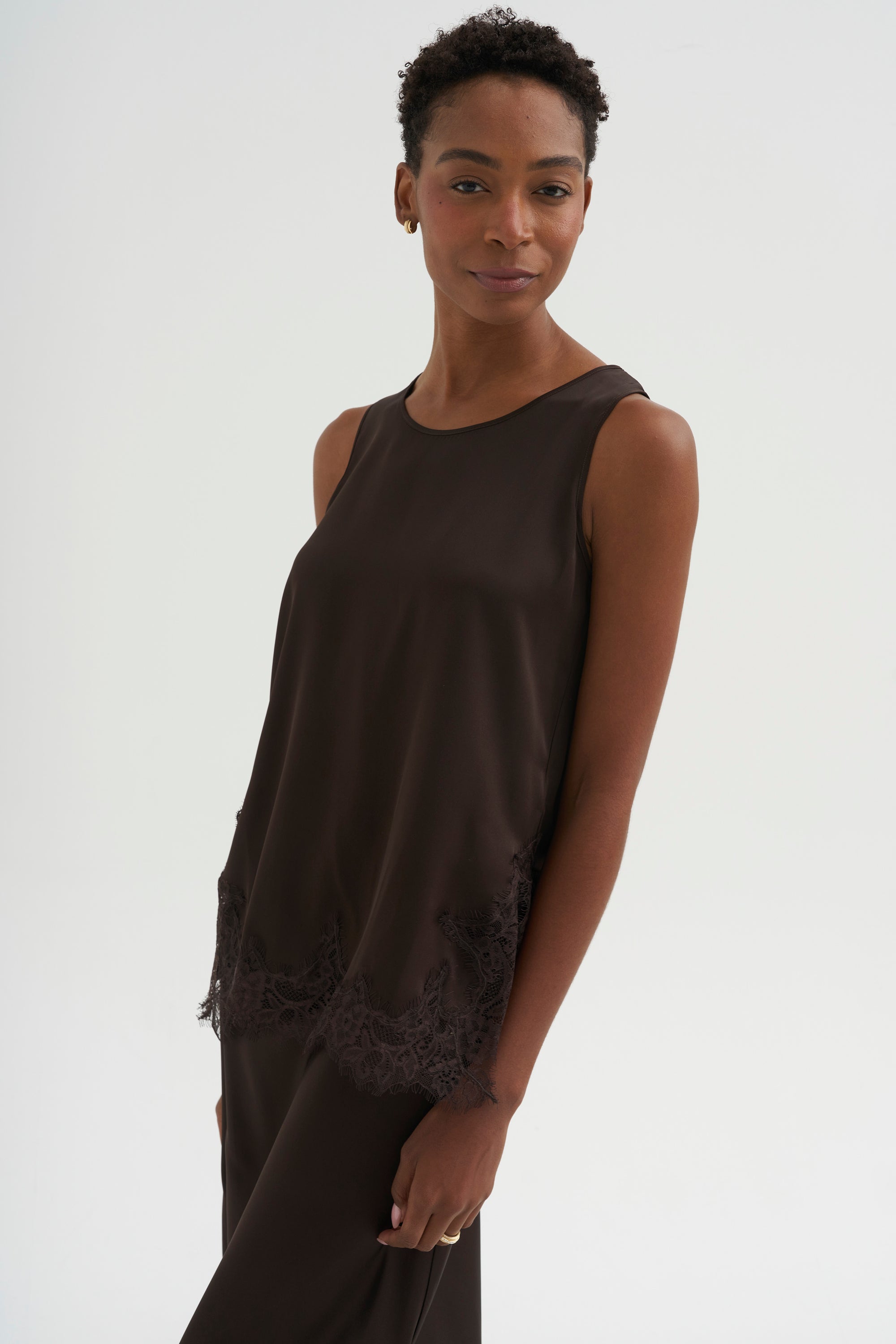 Sleeveless Tank, Melasse
