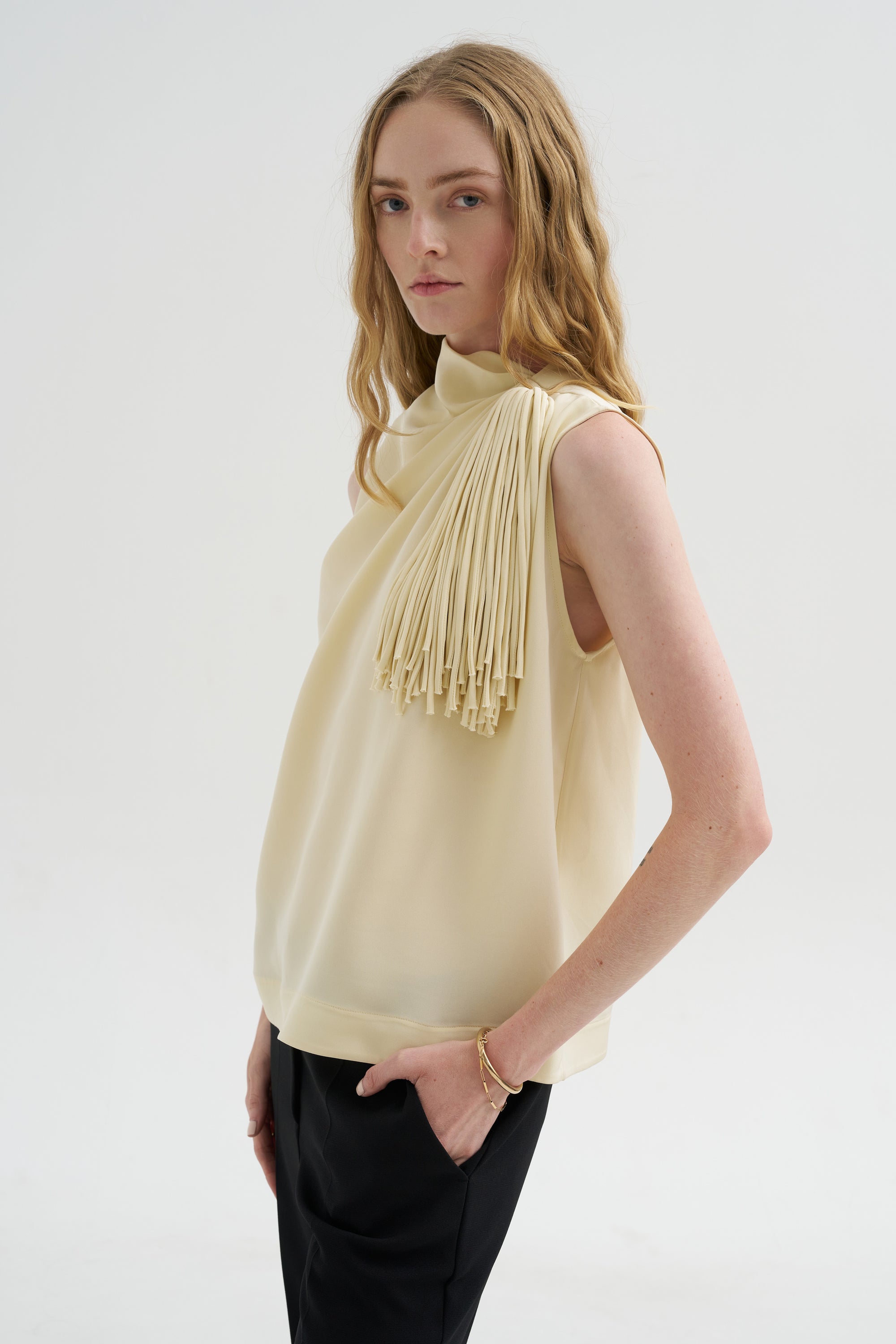 Alden Top, Macadamia