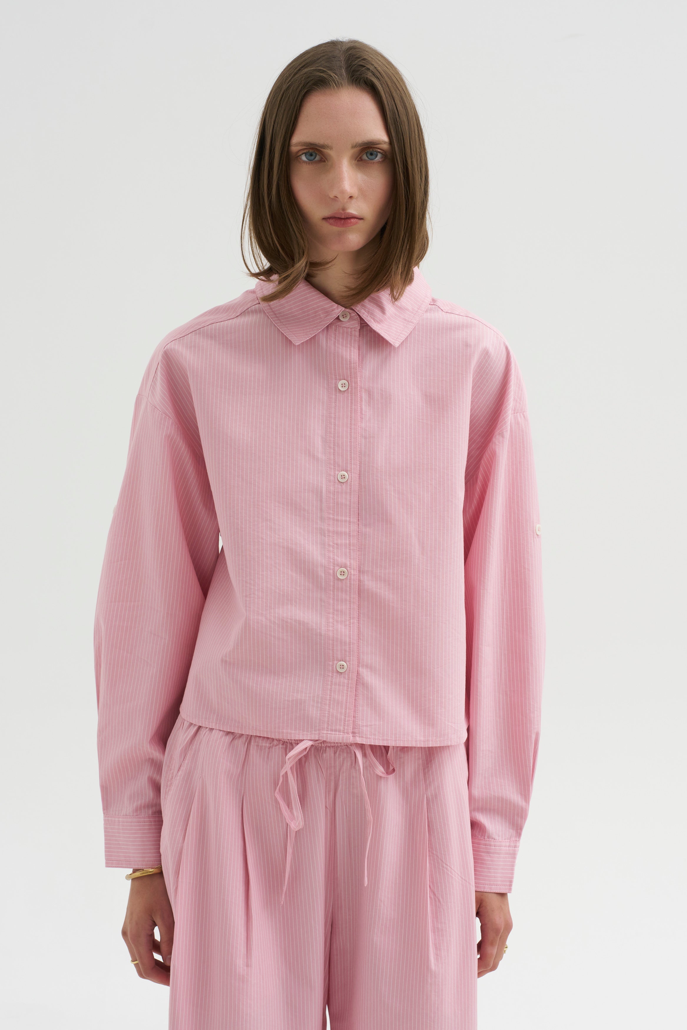 Cropped Isolde Button Down, Pink Taffy Stripe – Kick Pleat