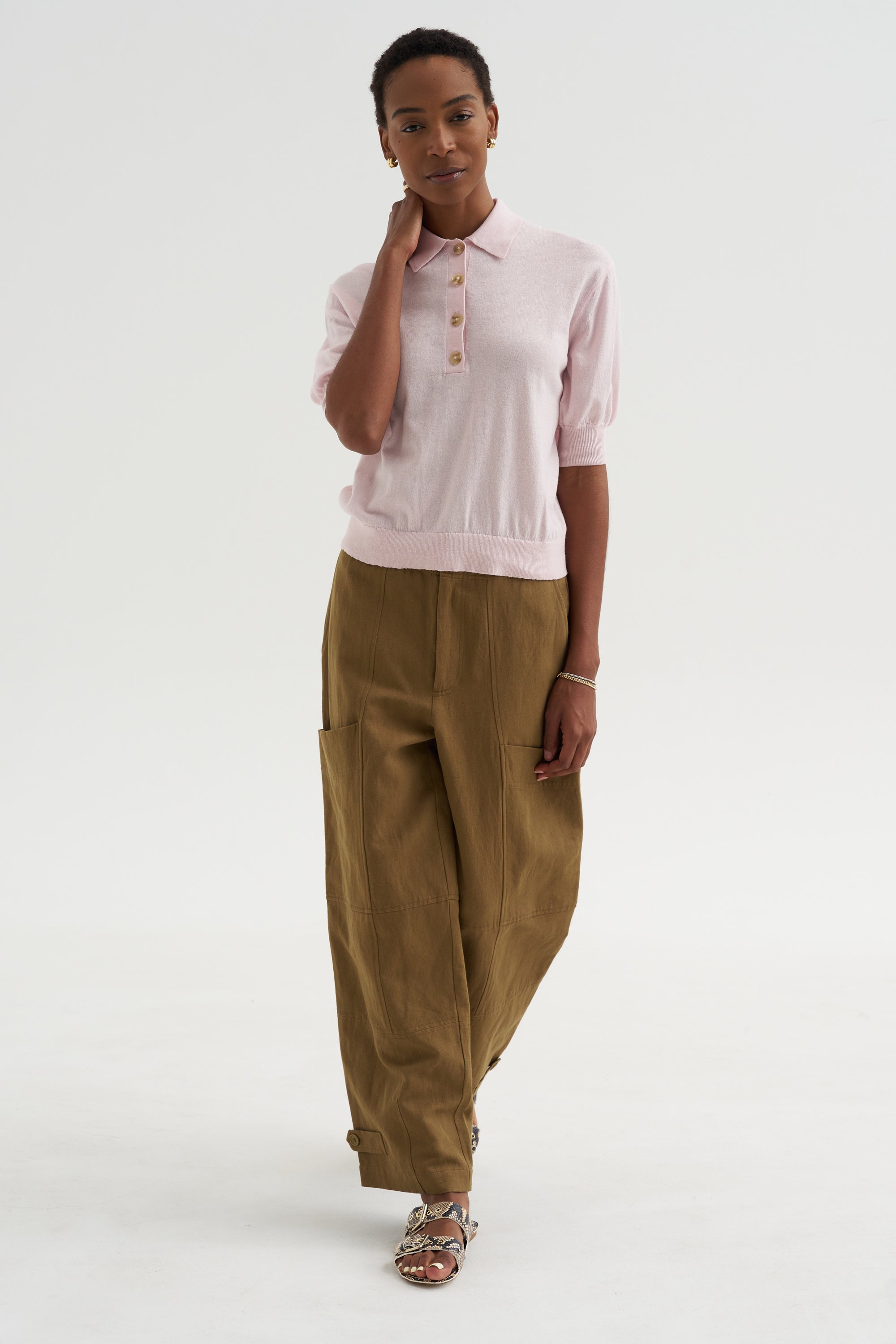 Juna - Mid-Rise Relaxed Cargo Pant, Tobacco