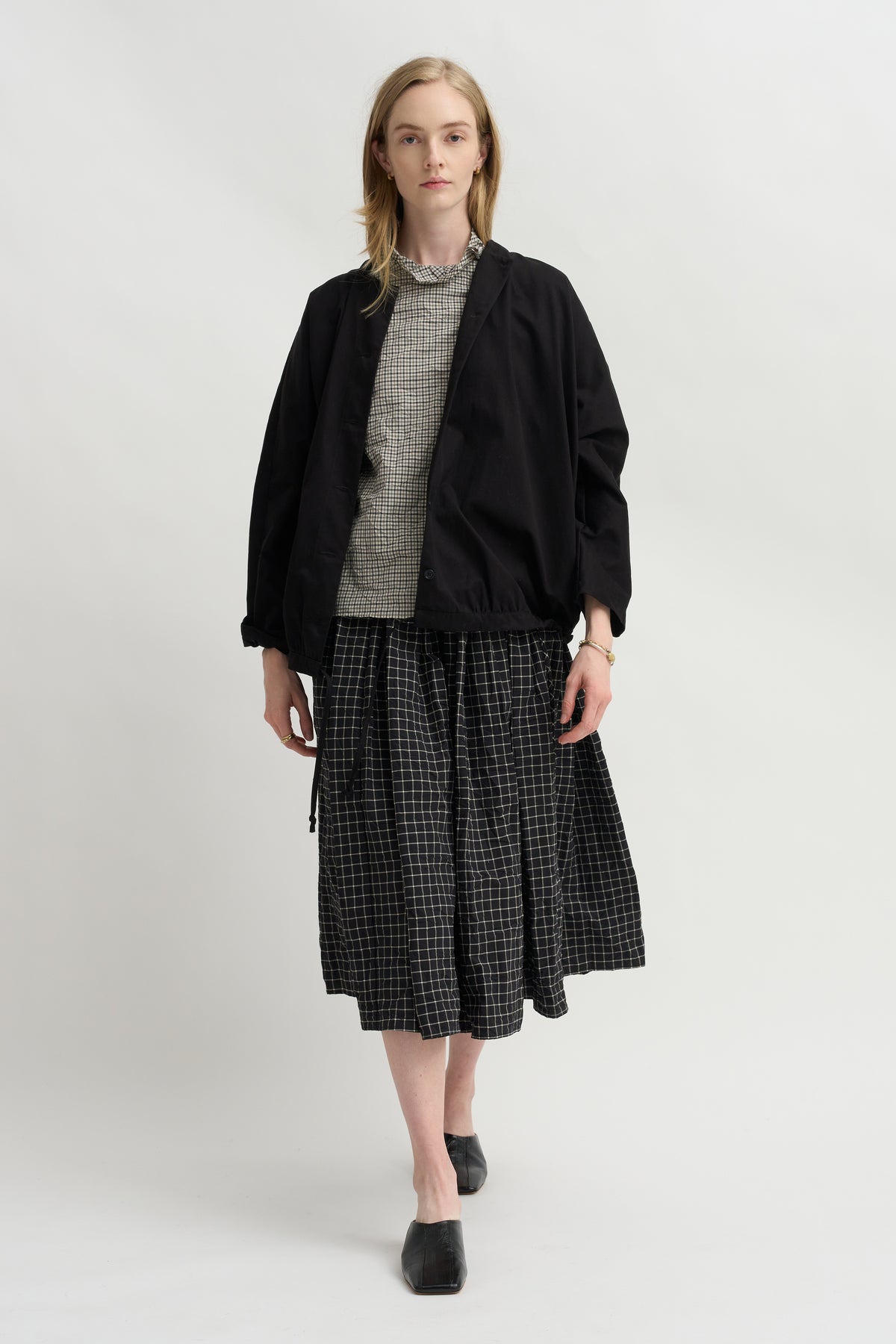Short Sleeve Ruffle Shirt, Natural Cement