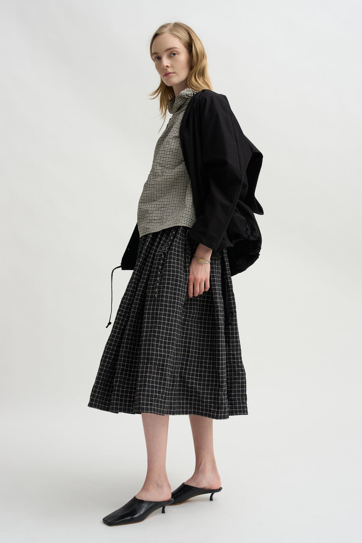 Short Sleeve Ruffle Shirt, Natural Cement