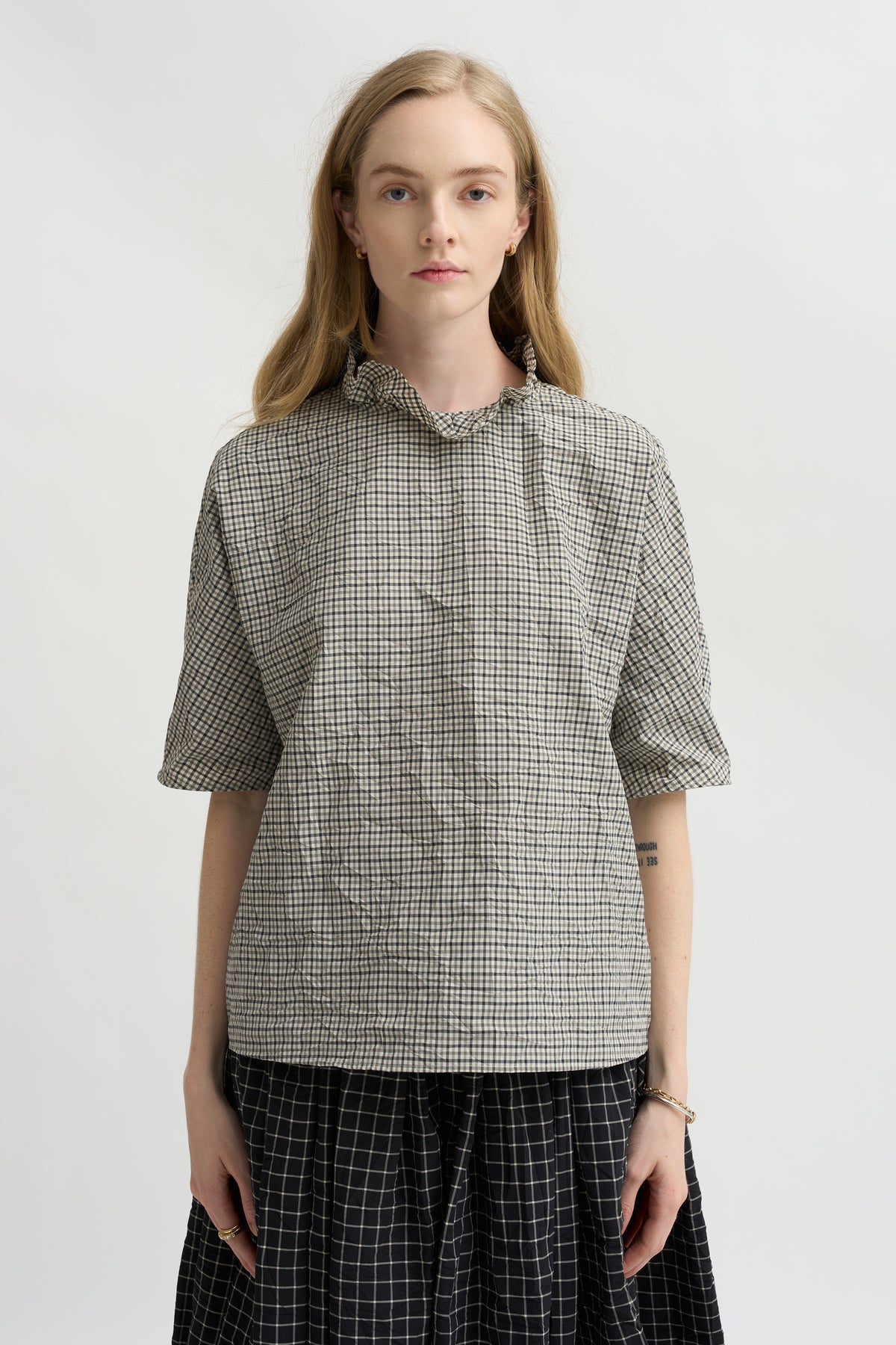 Short Sleeve Ruffle Shirt, Natural Cement