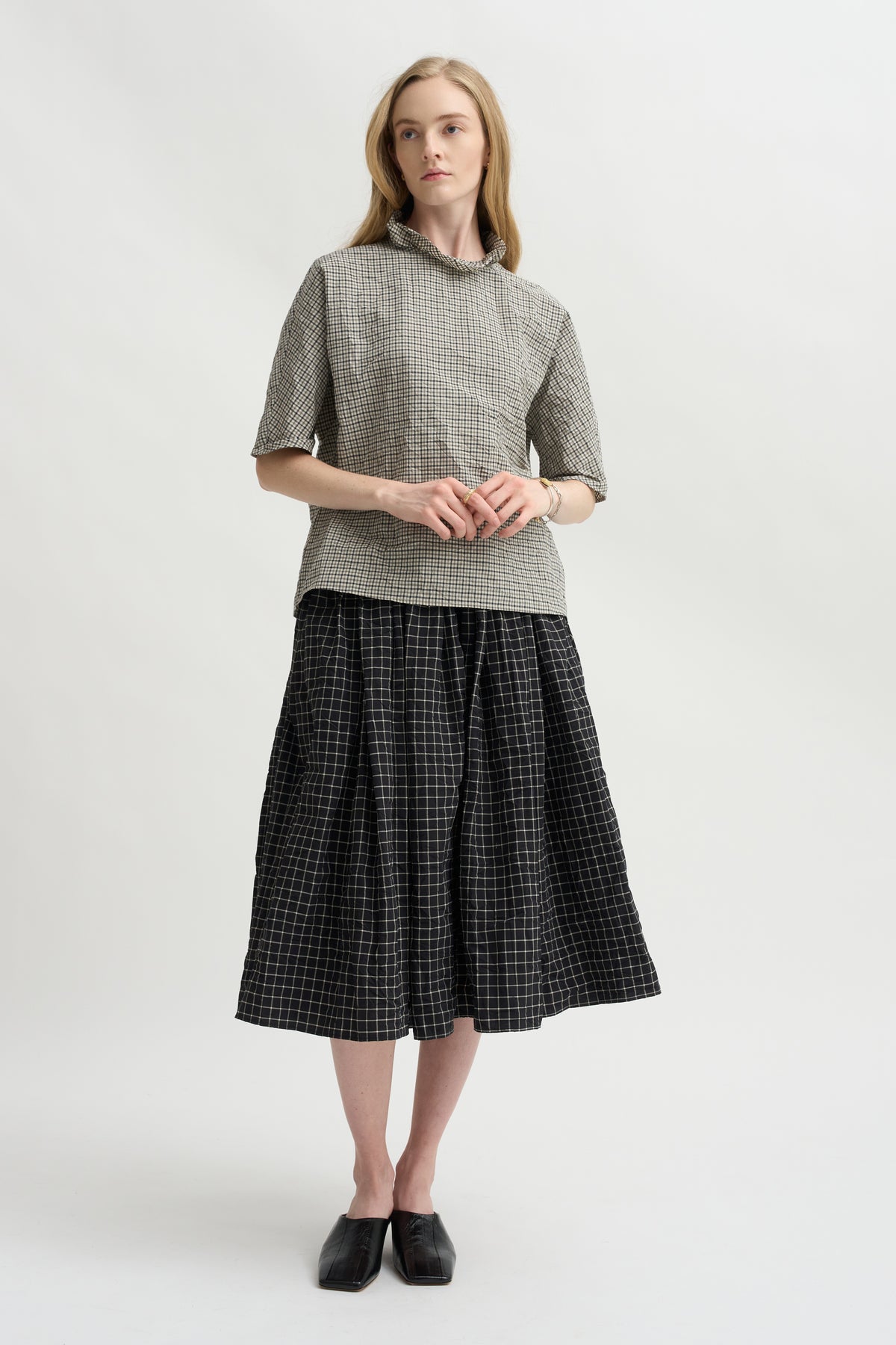 Short Sleeve Ruffle Shirt, Natural Cement