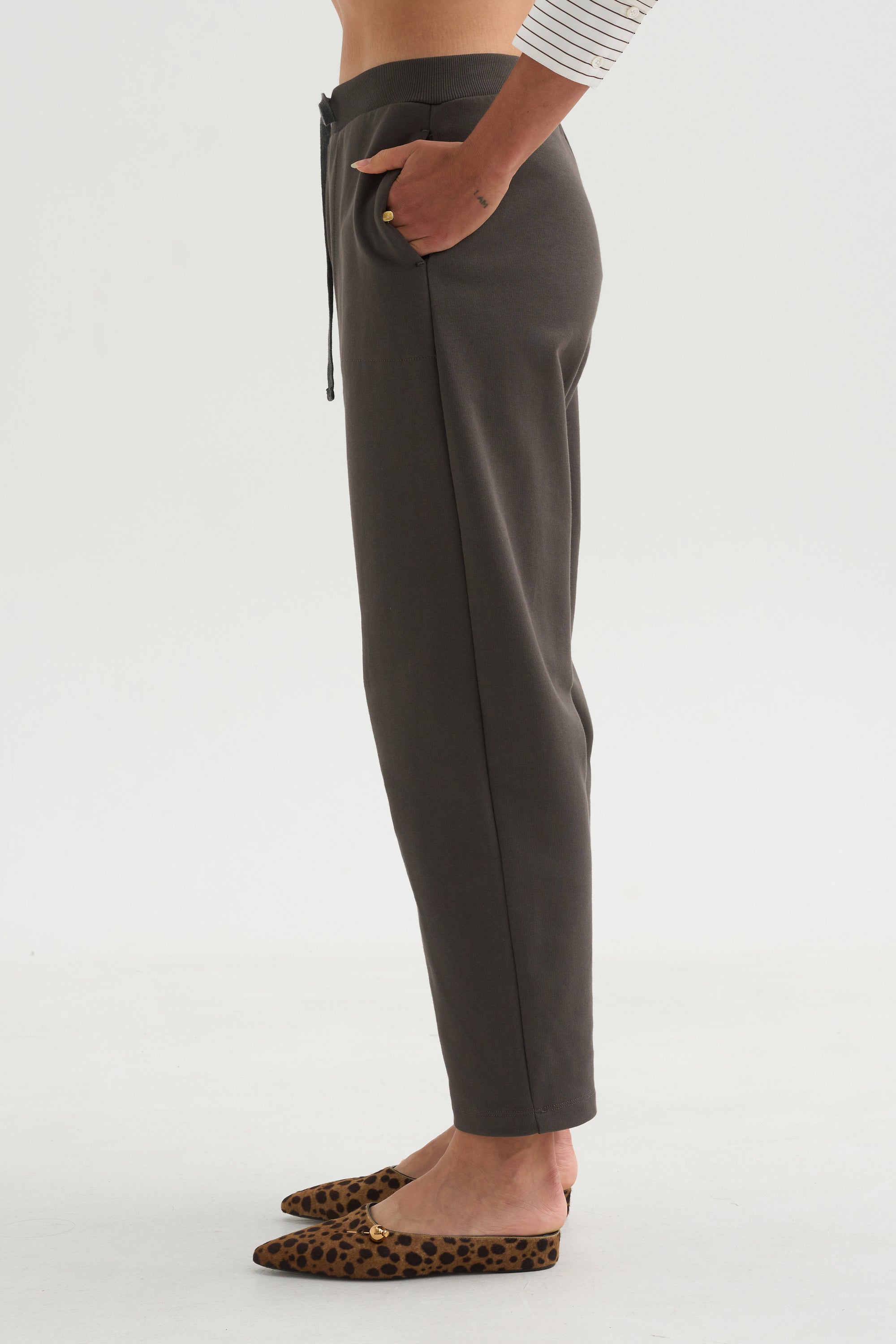 Baltic Barrel Leg Sweatpants, Granite