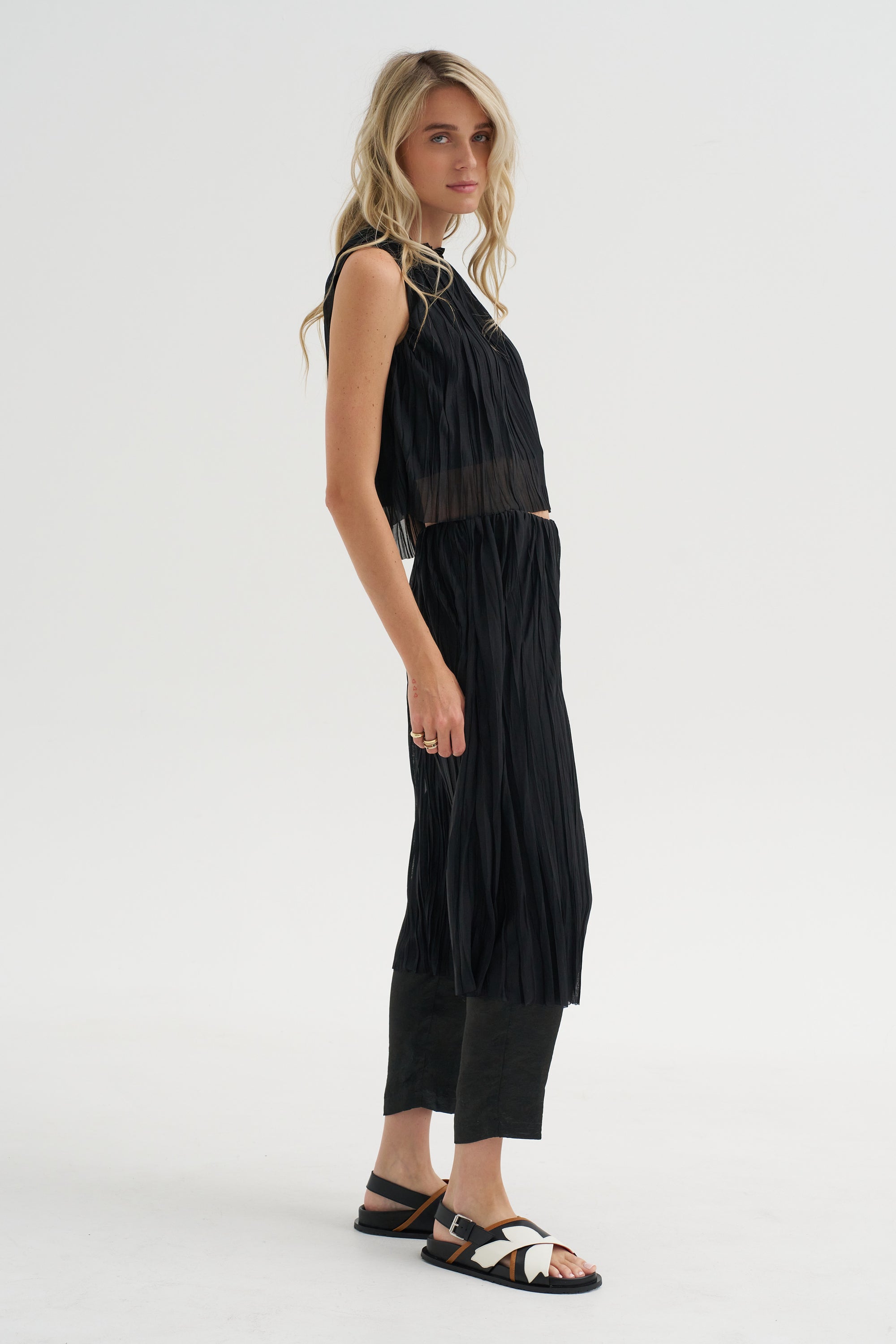 Random Pleats Chiffon Skirt Pant, Black