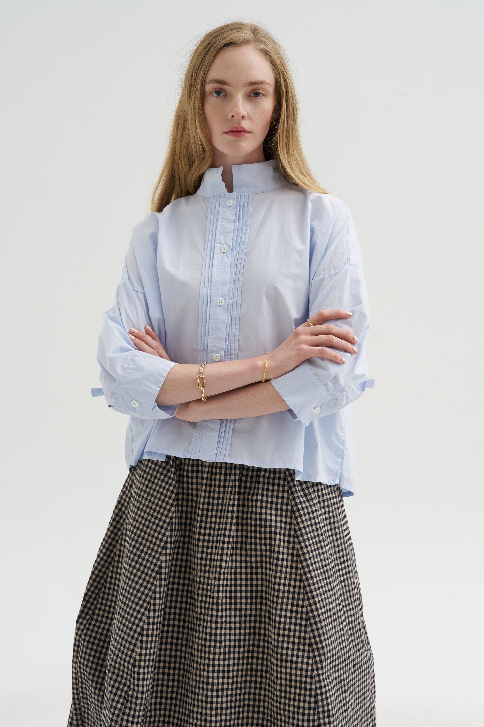 Claudia Shirt, Azur