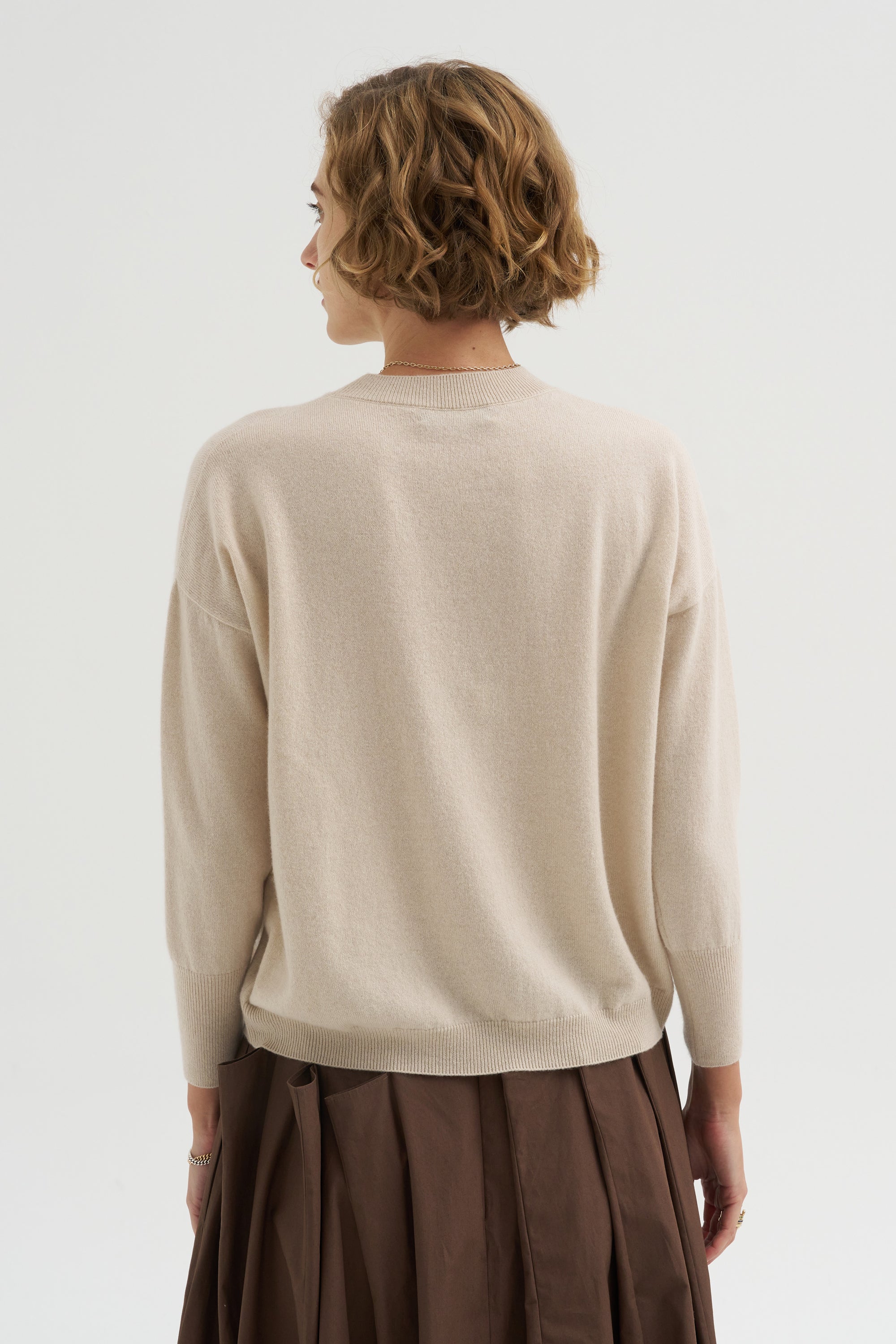 Rina Pulli, Almond