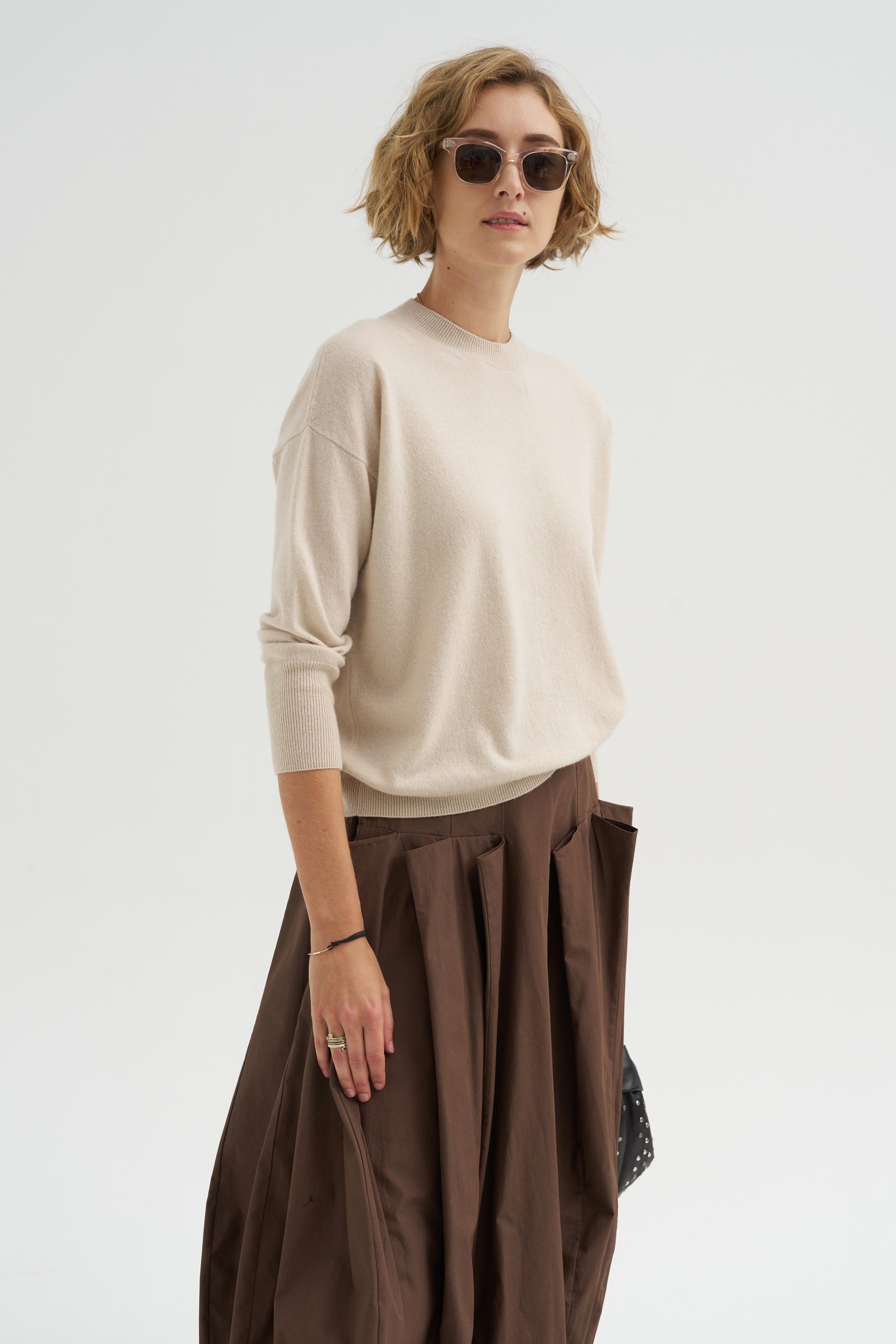 Rina Pulli, Almond