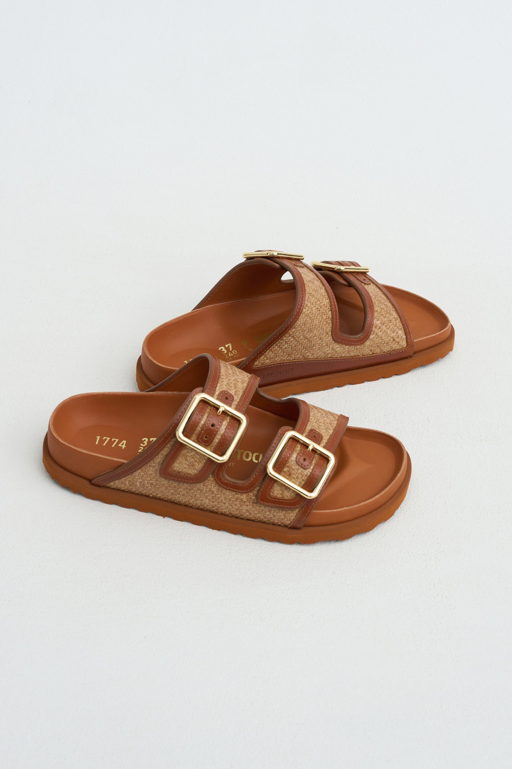 1774 Arizona, Ginger Brown Raffia