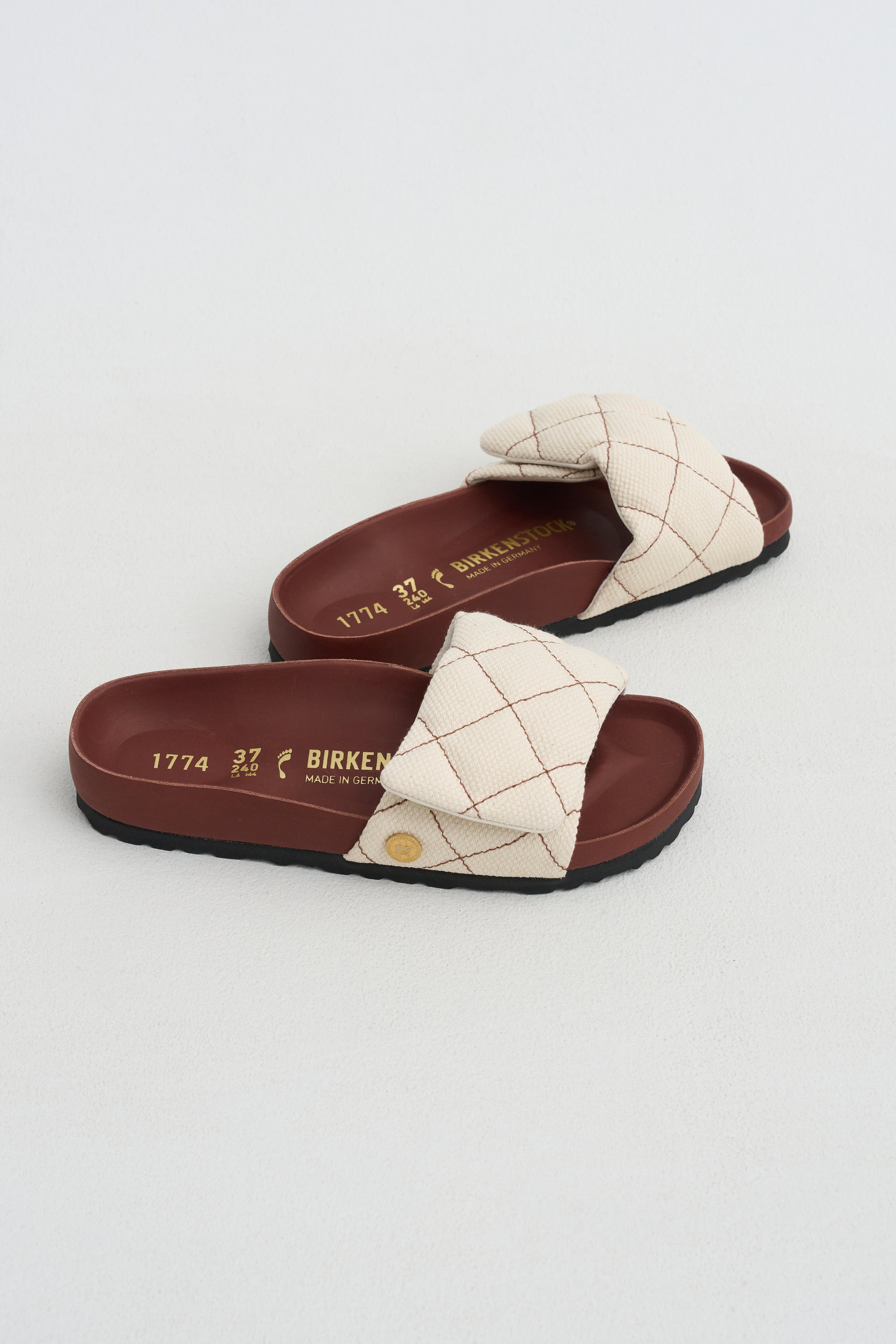 1774 Sylt, Cinnamon Canvas