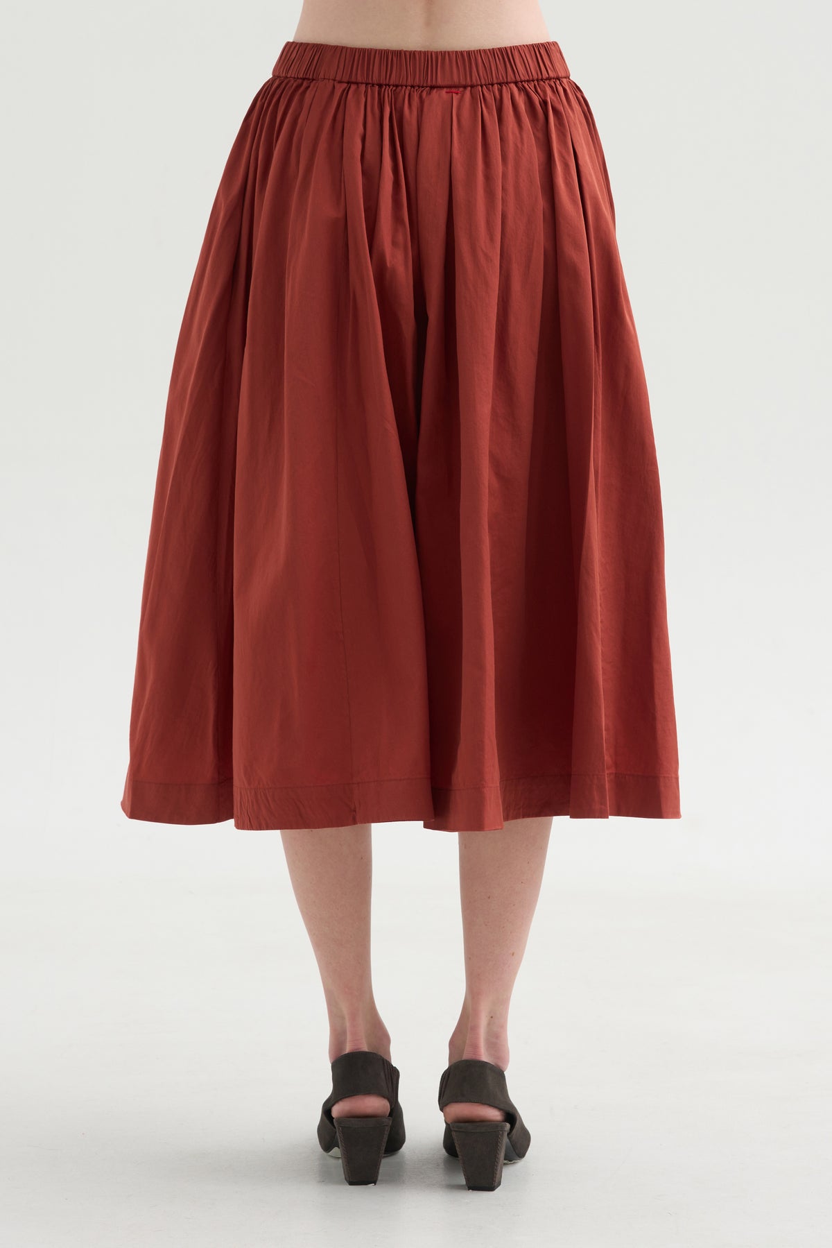 Bb Pleat Skirt, Brick