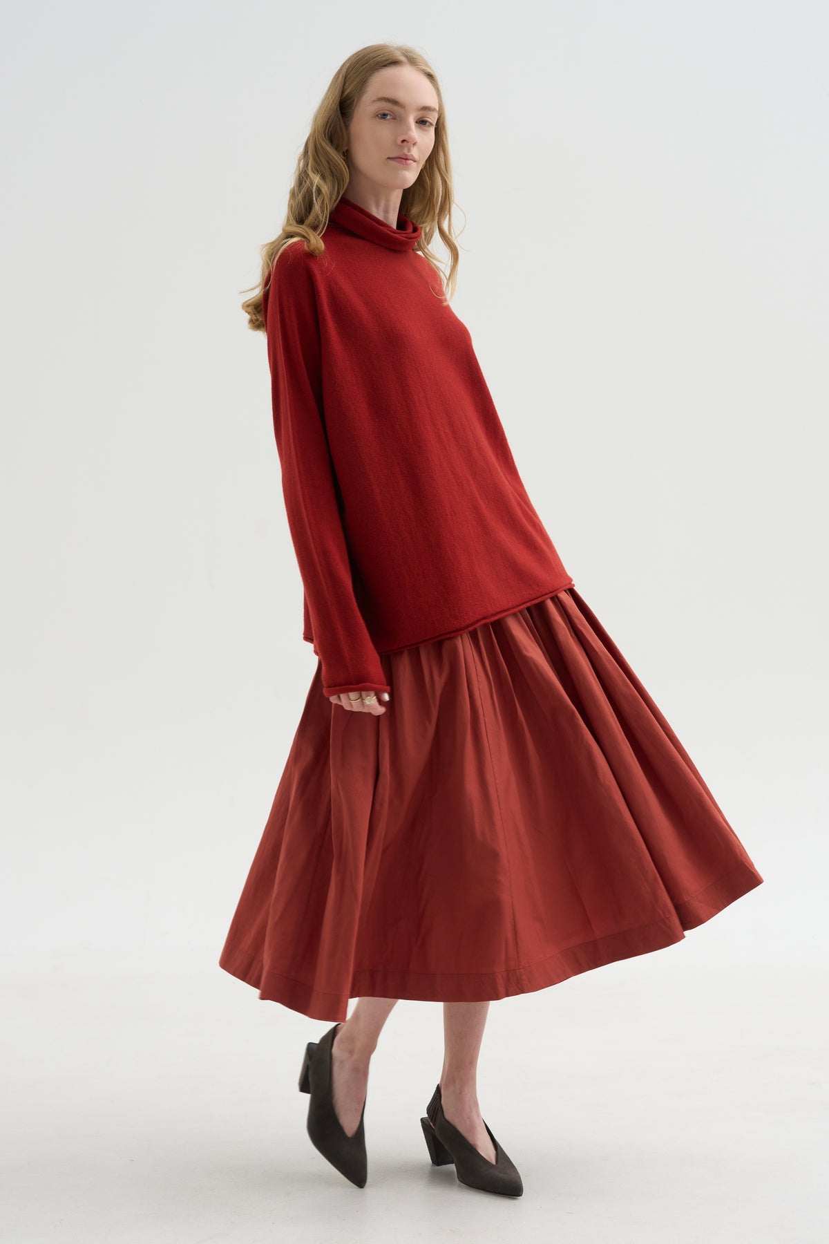 Bb Pleat Skirt, Brick